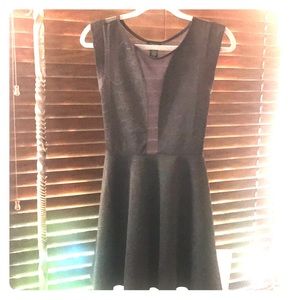 🎁 Sleeveless Black dress